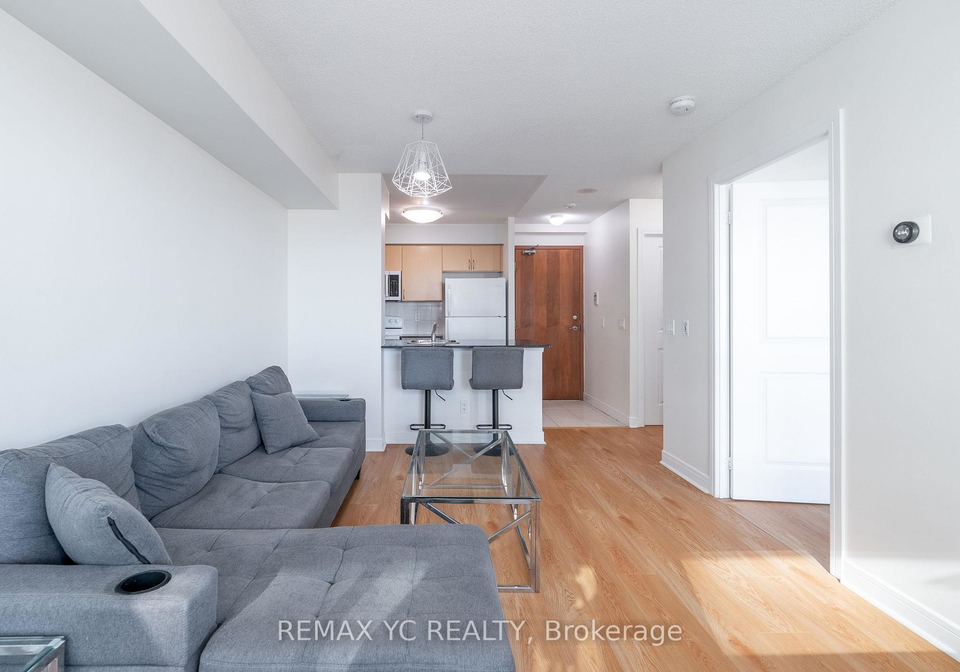 35-bales-avenue-north-york-ontario-c12751072