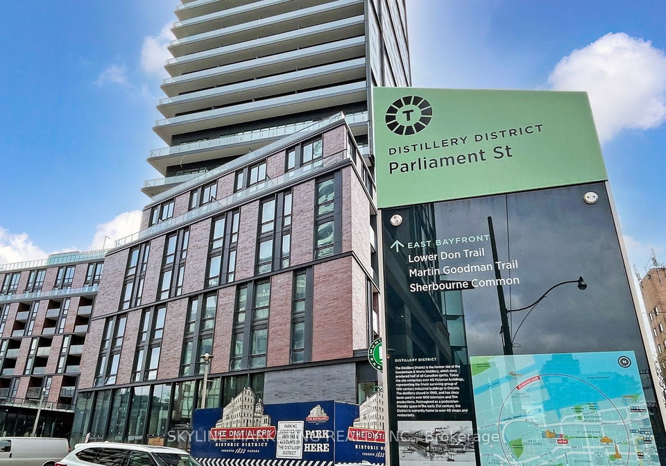 35-parliament-street-toronto-ontario-c12751078