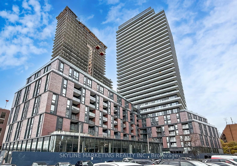 35-parliament-street-toronto-ontario-c12751078