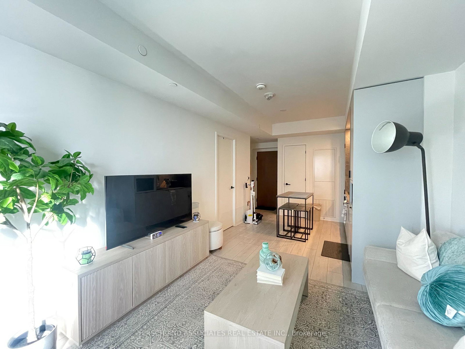 55-charles-street-e-toronto-ontario-c12751222
