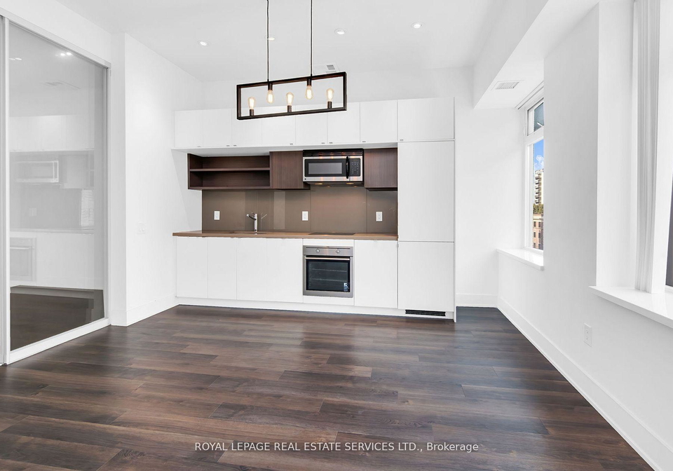 111-st-clair-avenue-w-toronto-ontario-c12751468