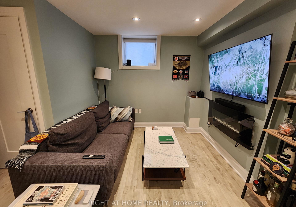1017-bathurst-street-toronto-ontario-c12751676