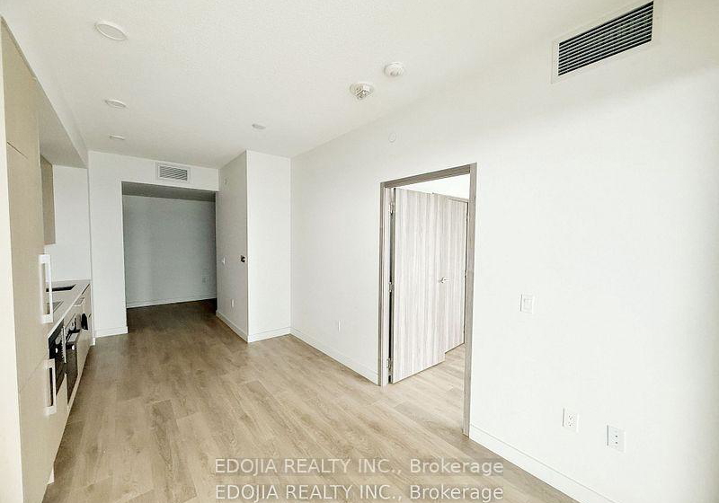 95-mcmahon-drive-north-york-ontario-c12751788