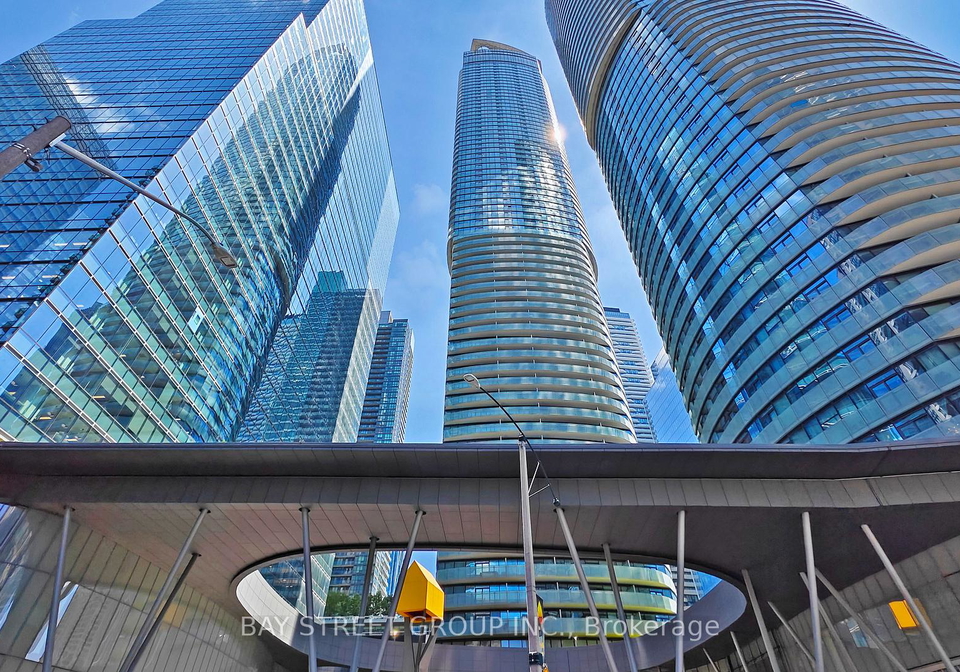 14-york-street-toronto-ontario-c12751858