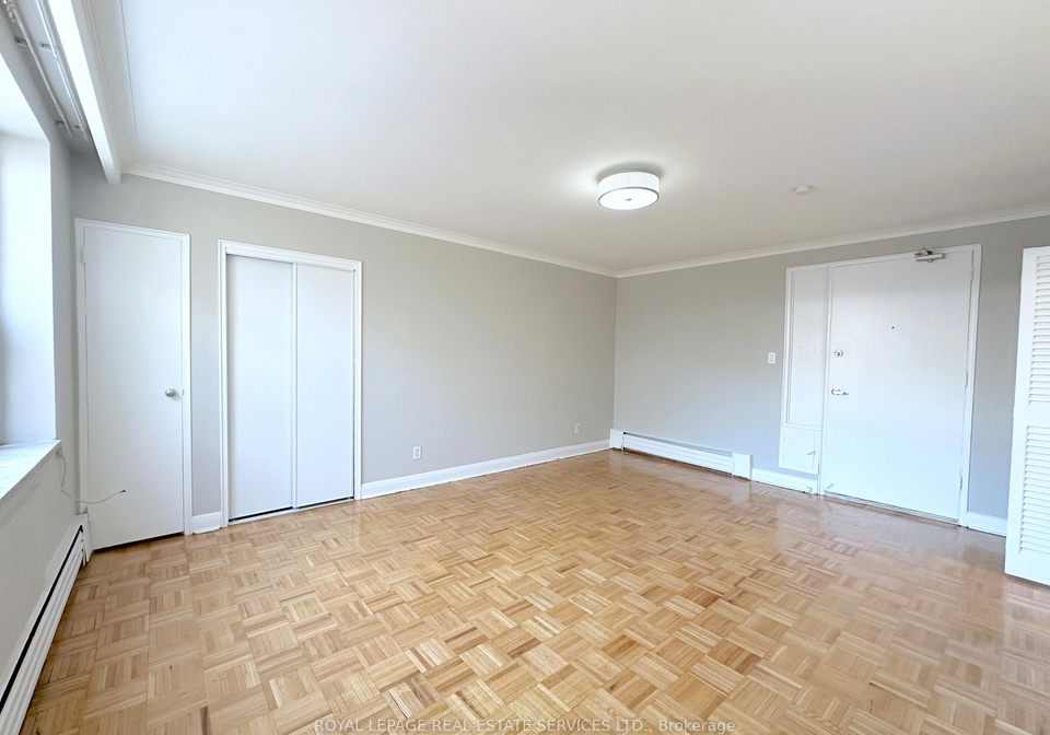 276-st-clair-avenue-w-toronto-ontario-c12751990