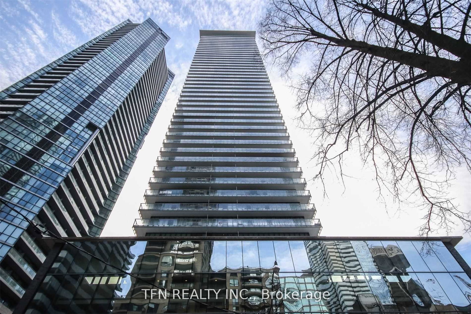 33-charles-street-e-toronto-ontario-c12752320