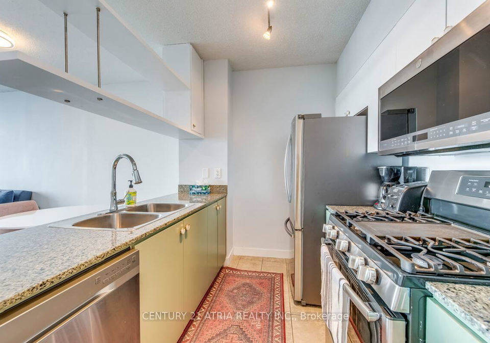 10-navy-wharf-court-toronto-ontario-c12752328