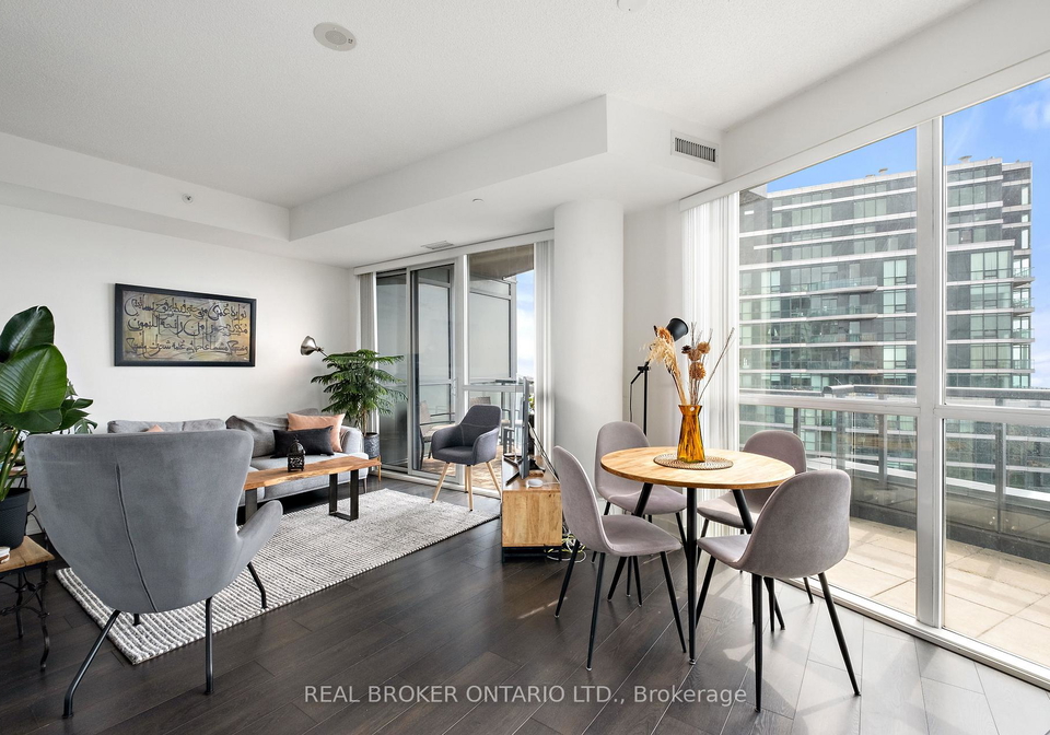 20-bruyeres-mews-toronto-ontario-c12752442