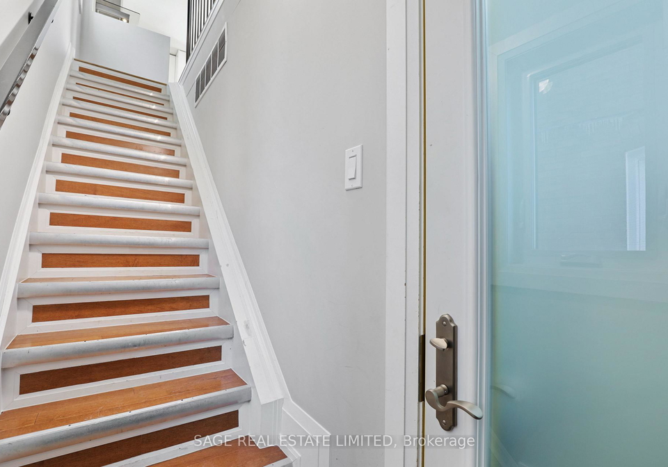 26-roseneath-gardens-toronto-ontario-c12752608
