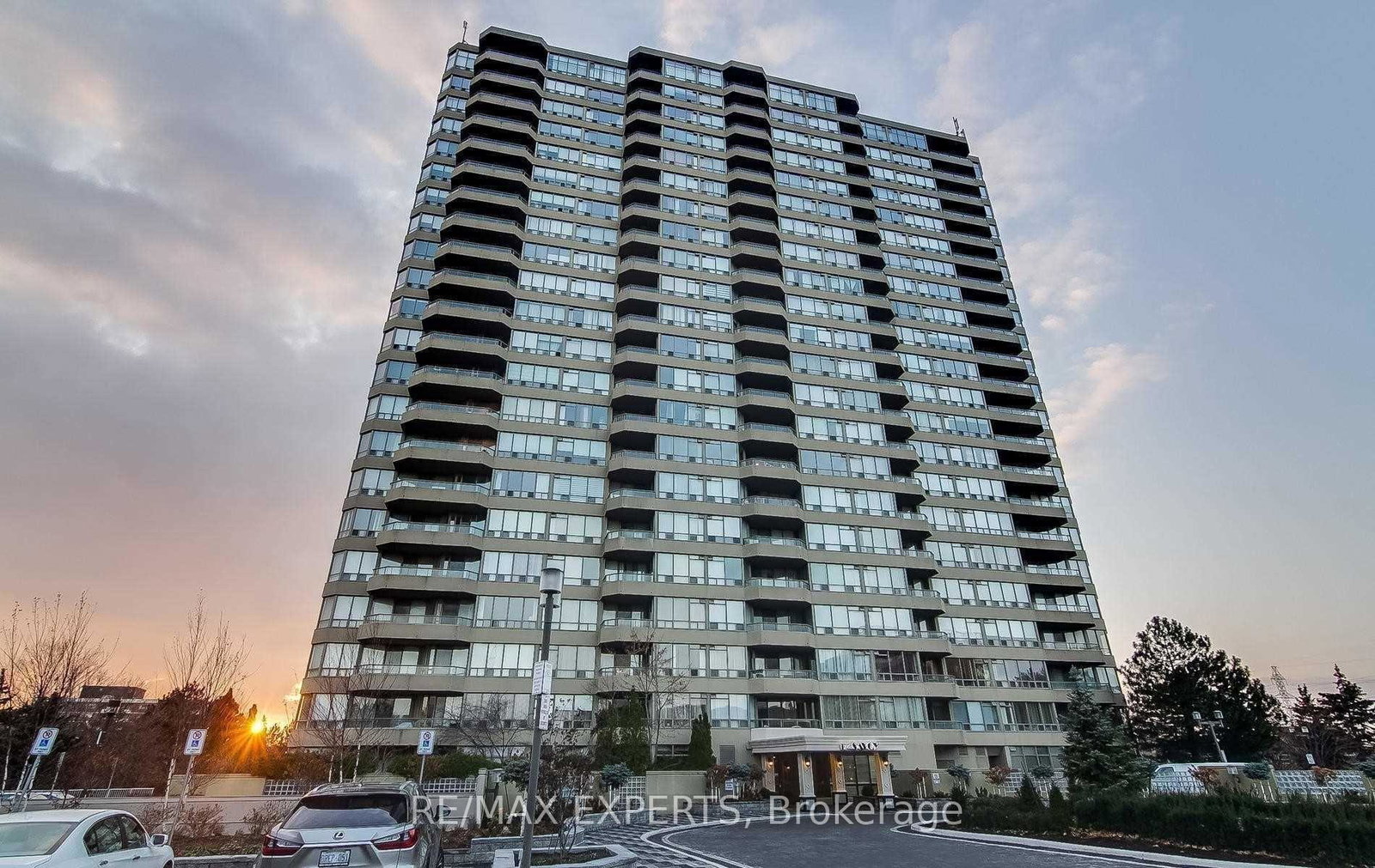 10-torresdale-avenue-toronto-ontario-c12752662