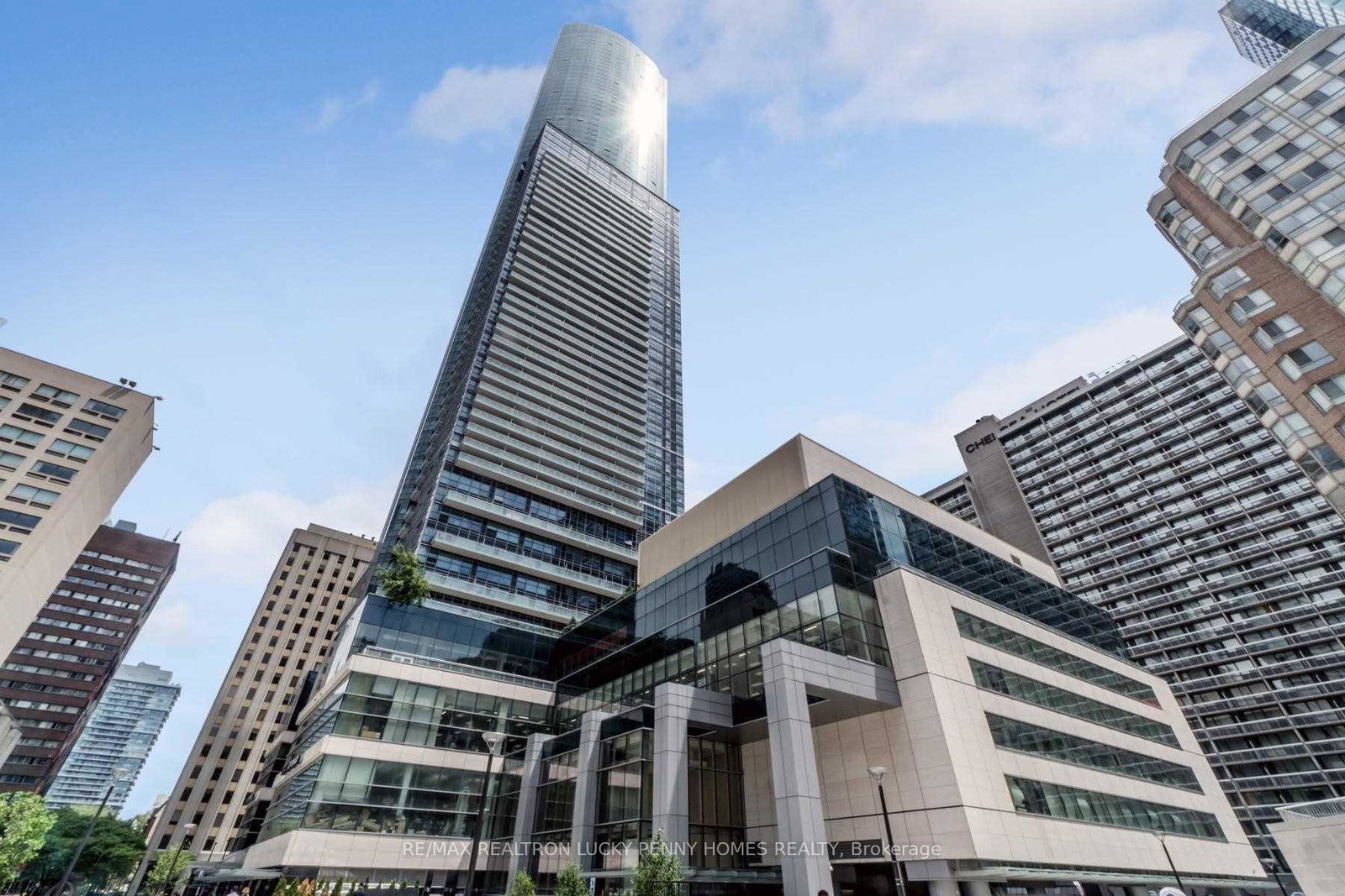 386-yonge-street-toronto-ontario-c12752688