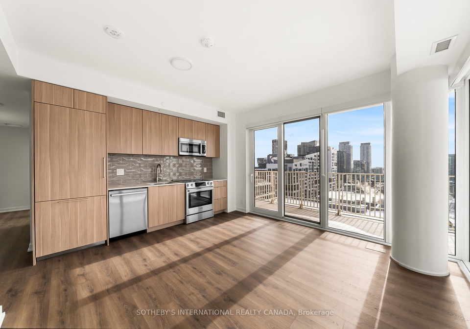 88-bathurst-street-toronto-ontario-c12752928