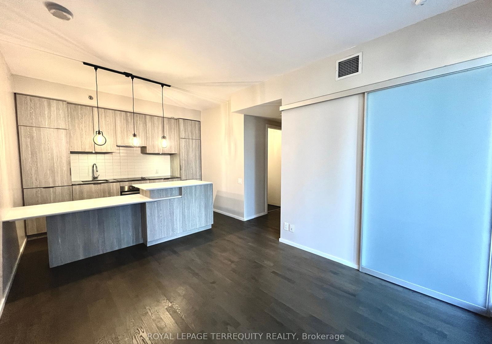 5-st-joseph-street-toronto-ontario-c12752954
