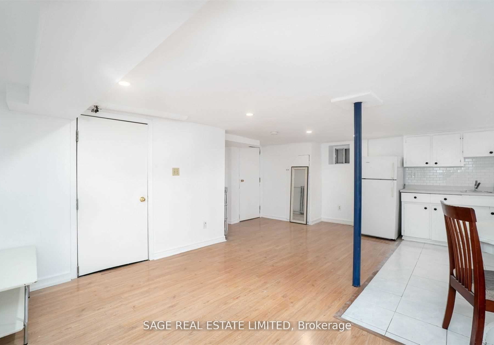 604-ossington-avenue-toronto-ontario-c12753298