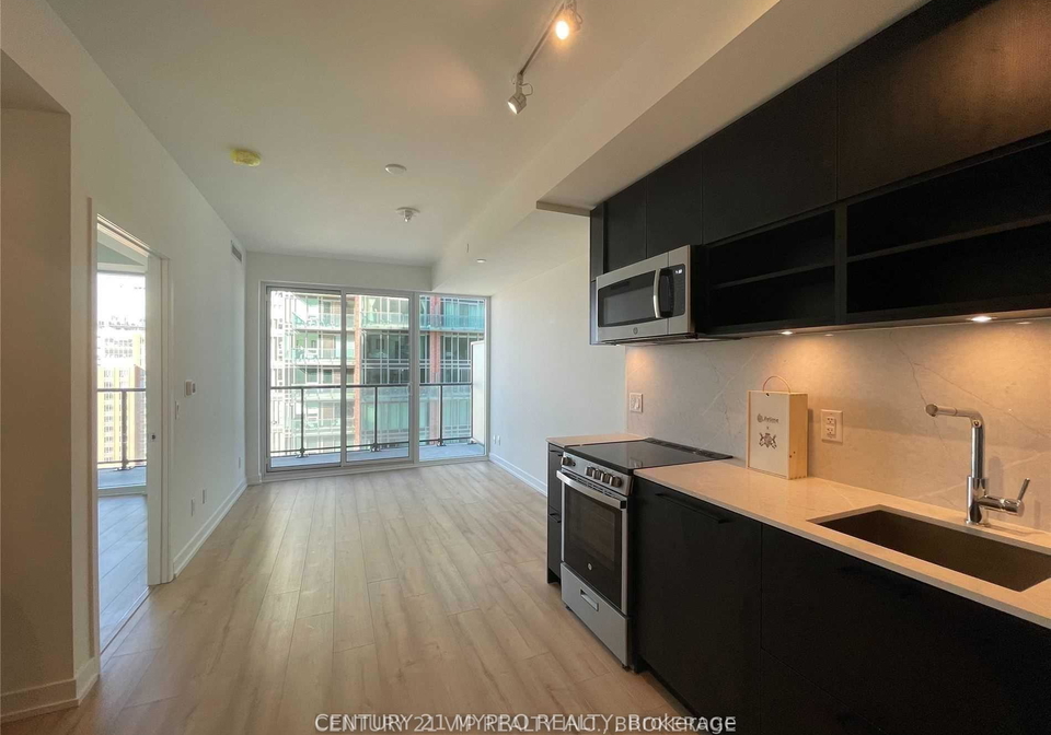 135-east-liberty-street-toronto-ontario-c12753414