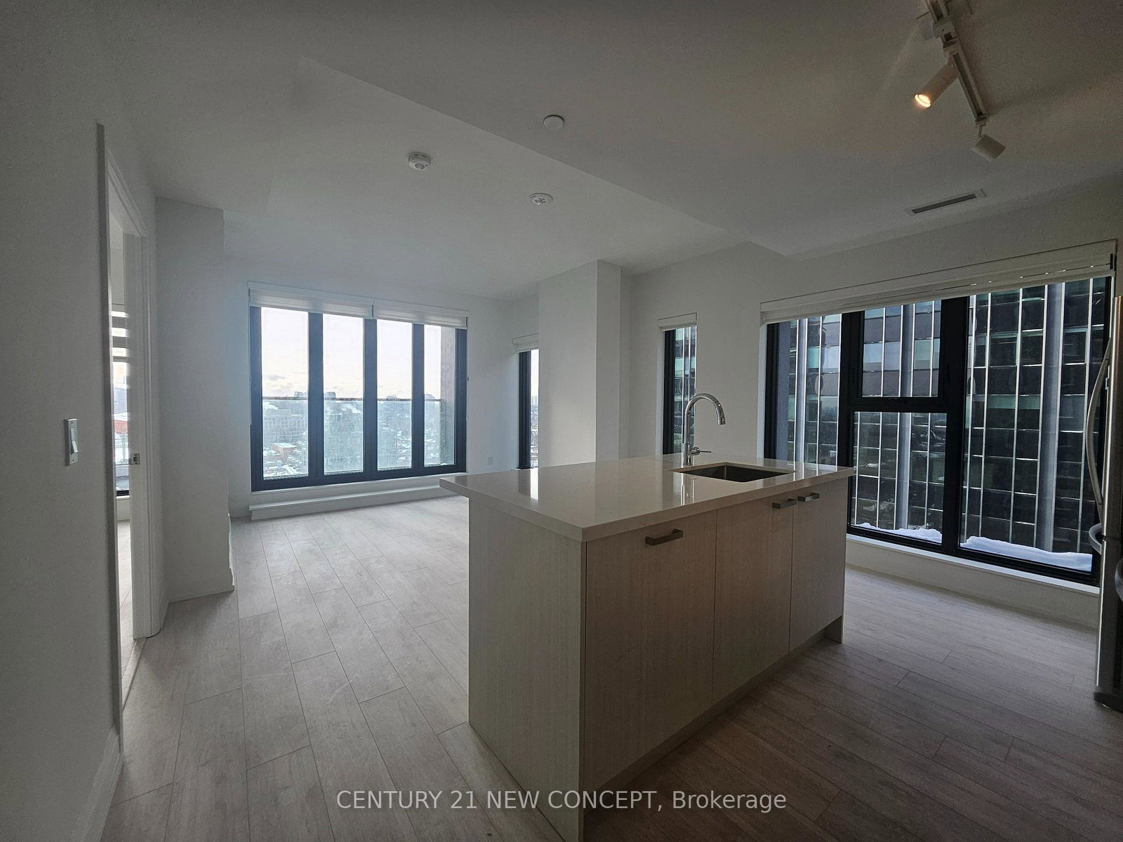 20-soudan-avenue-toronto-ontario-c12753418