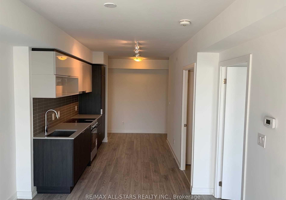 159-wellesley-street-e-toronto-ontario-c12753428