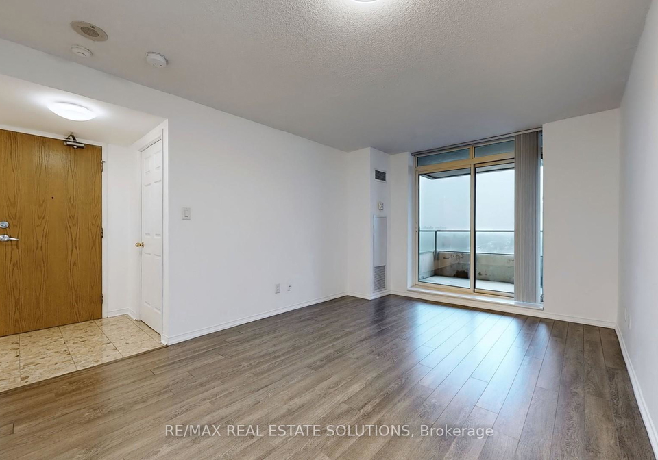 233-beecroft-road-toronto-ontario-c12753436