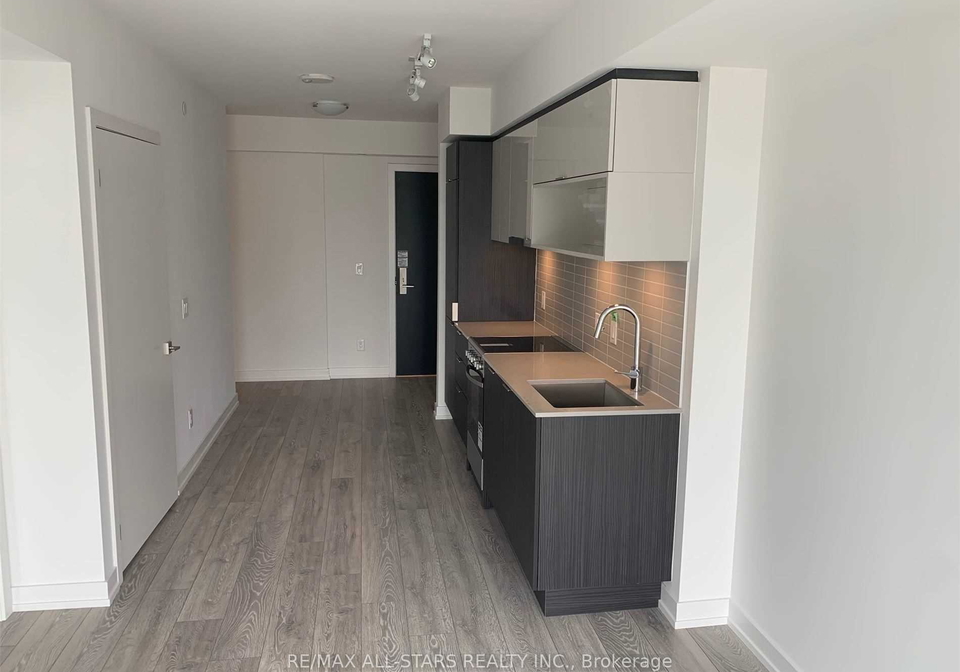 159-wellesley-street-e-toronto-ontario-c12753470