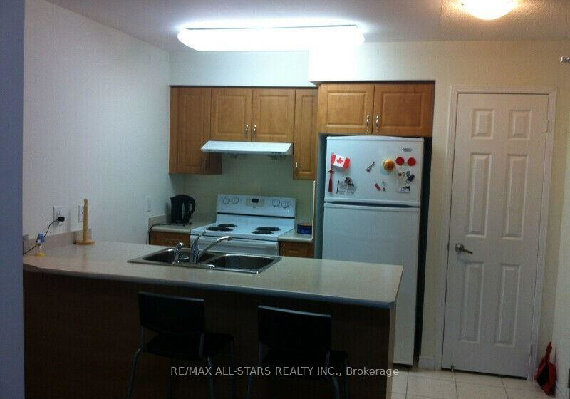 35-hollywood-avenue-north-york-ontario-c12753548