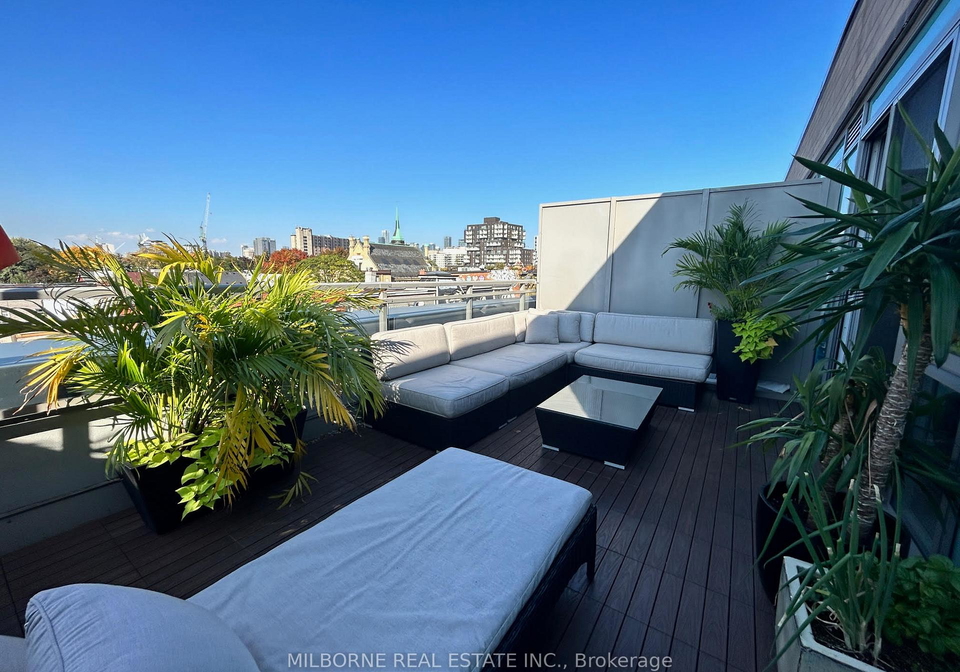 156-portland-street-toronto-ontario-c12753598