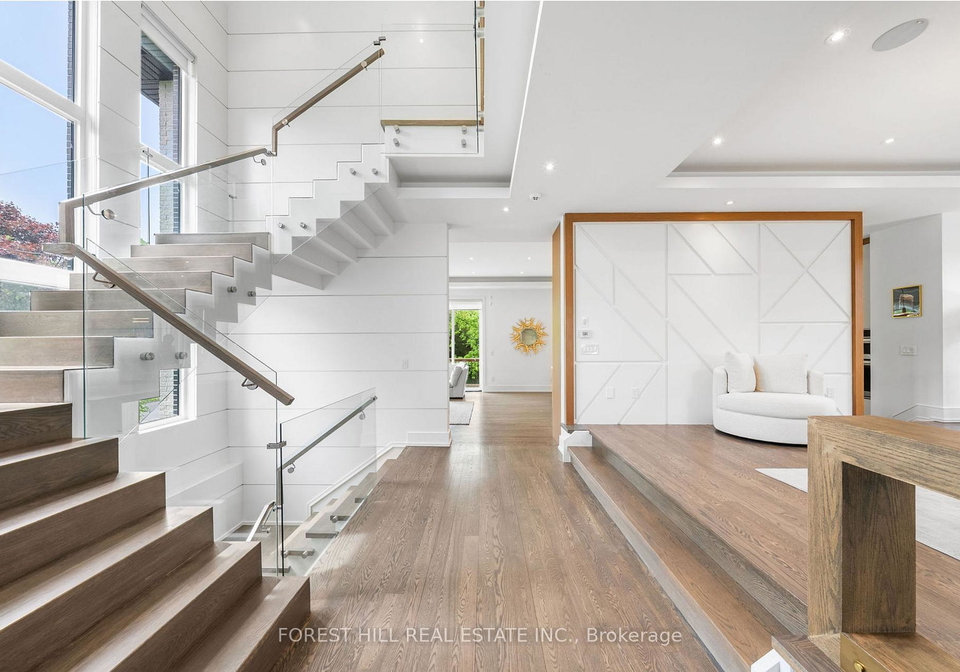 416-patricia-avenue-toronto-ontario-c12753658