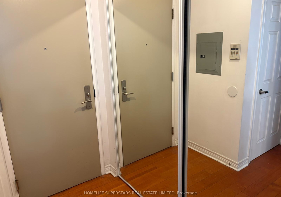 763-bay-street-toronto-ontario-c12753718