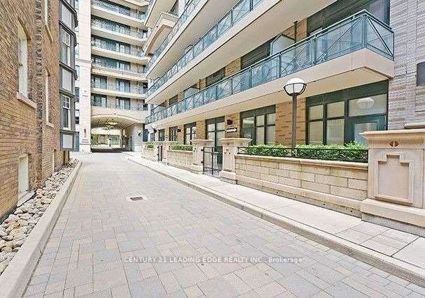 35-hayden-street-toronto-ontario-c12753786