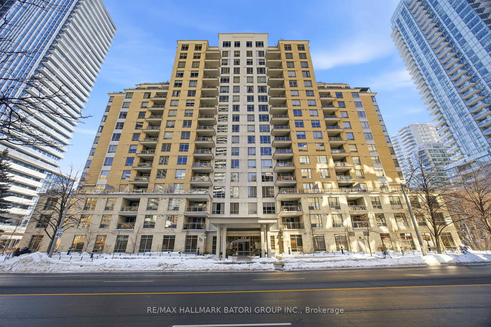 123-eglinton-avenue-e-toronto-ontario-c12753828