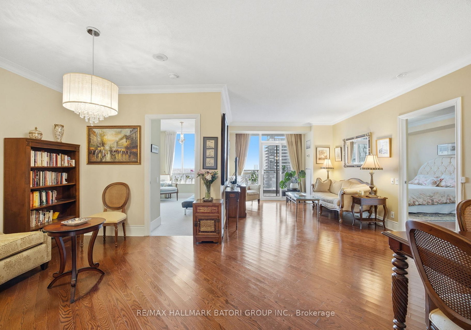 123-eglinton-avenue-e-toronto-ontario-c12753828