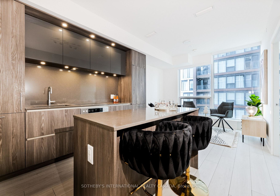 35-mercer-street-toronto-ontario-c12753836