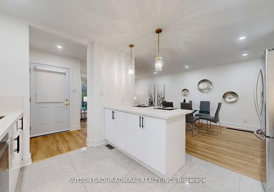 105-baltray-crescent-north-york-ontario-c12754058