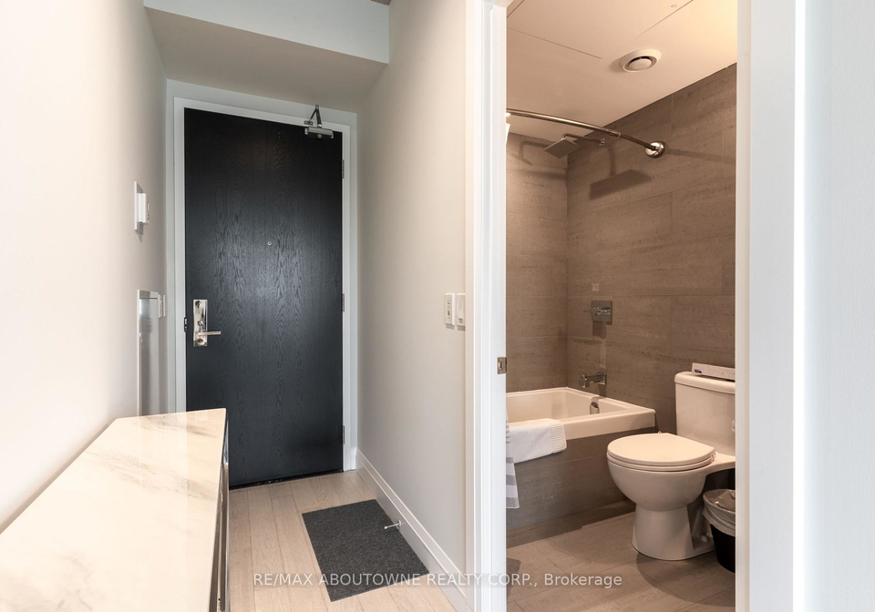 224-king-street-w-toronto-ontario-c12754106