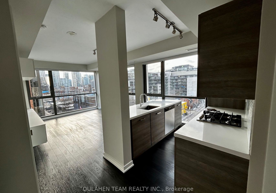 39-brant-street-toronto-ontario-c12754198