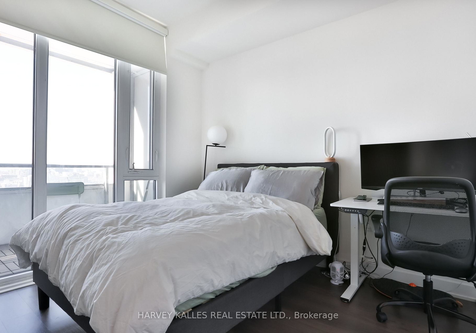 27-bathurst-street-toronto-ontario-c12754274