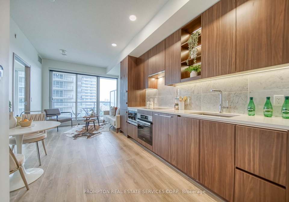 85-mcmahon-drive-north-york-ontario-c12754936