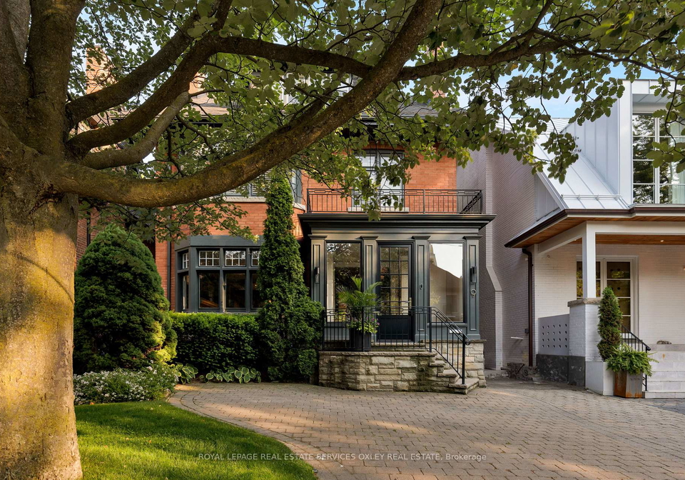 9-lynwood-avenue-toronto-ontario-c12754966