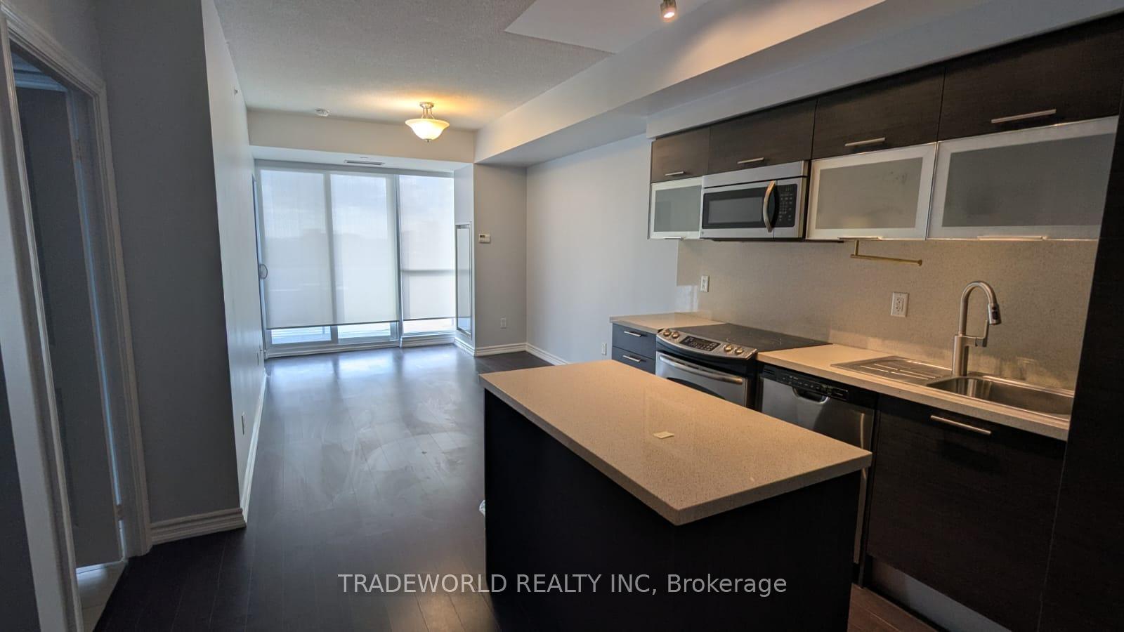 386-yonge-street-toronto-ontario-c12755392