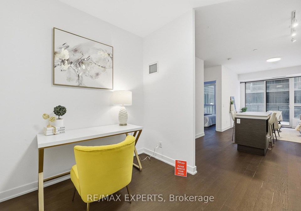 1030-king-street-w-toronto-ontario-c12755428
