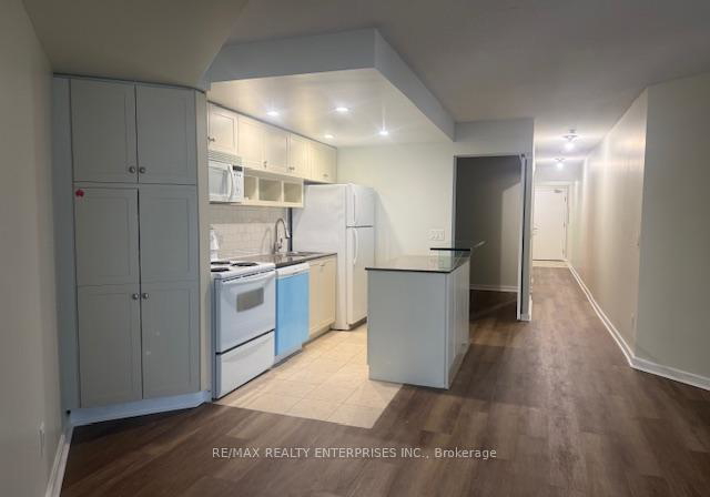 8-york-street-toronto-ontario-c12755440