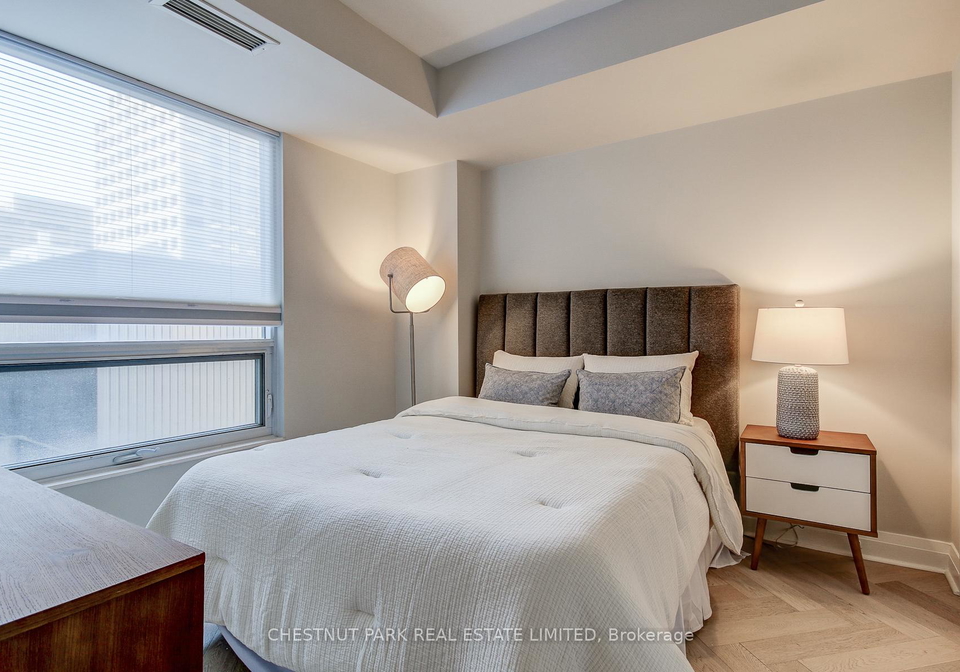 1430-yonge-street-toronto-ontario-c12755492