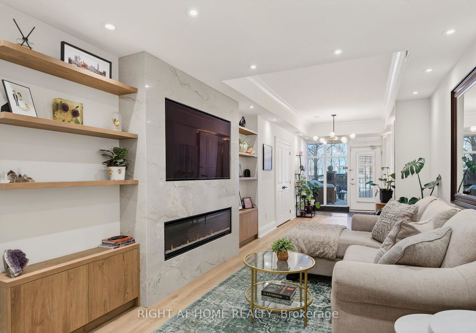 11-bastion-street-toronto-ontario-c12755790