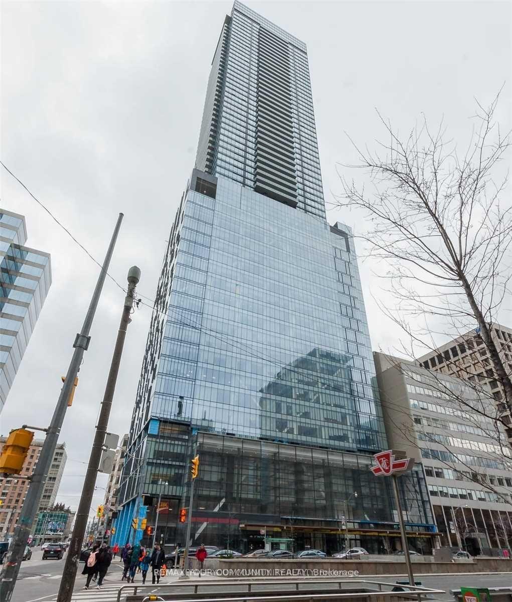 488-university-avenue-toronto-ontario-c12755876