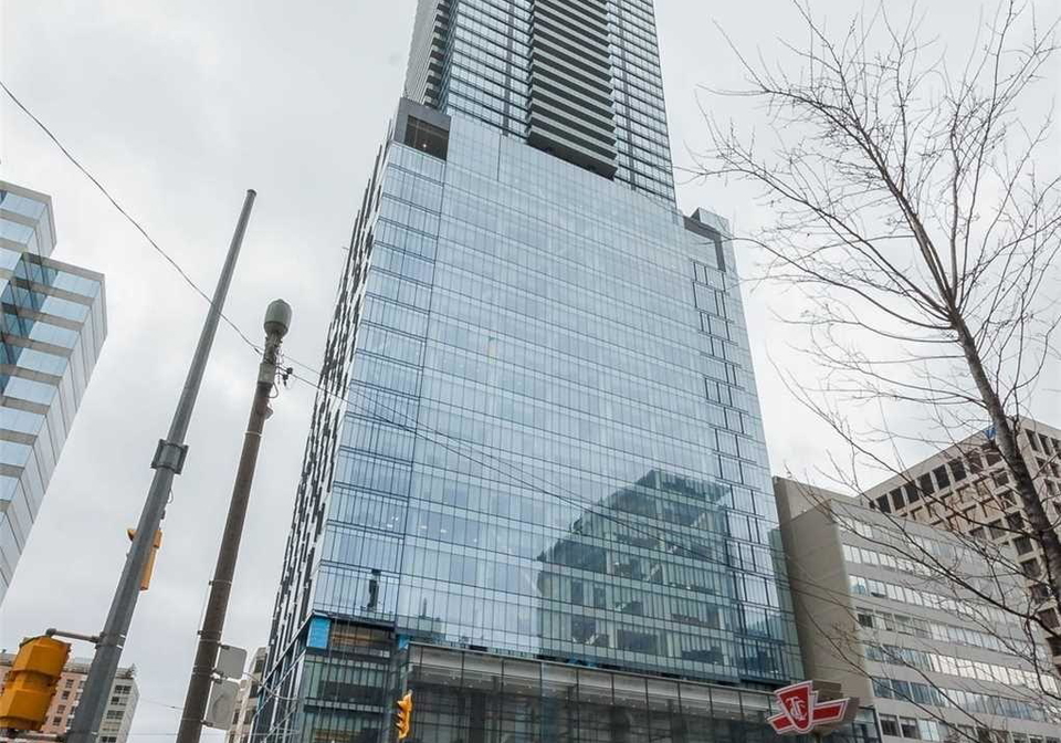 488-university-avenue-toronto-ontario-c12755876