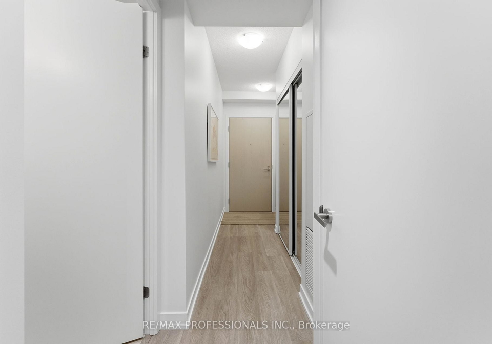 55-cooper-street-toronto-ontario-c12755964