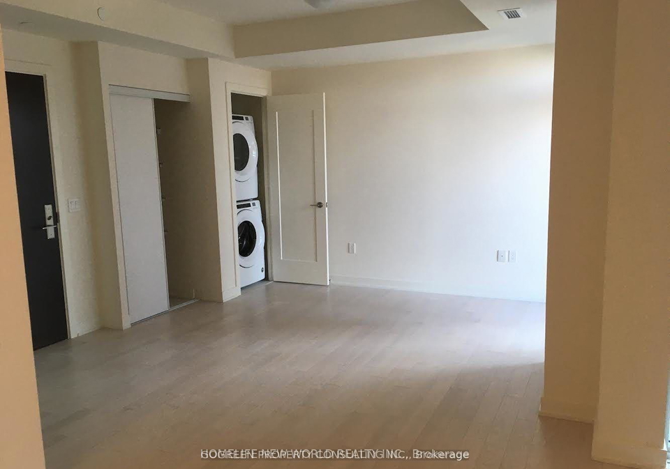 330-richmond-street-w-toronto-ontario-c12756010