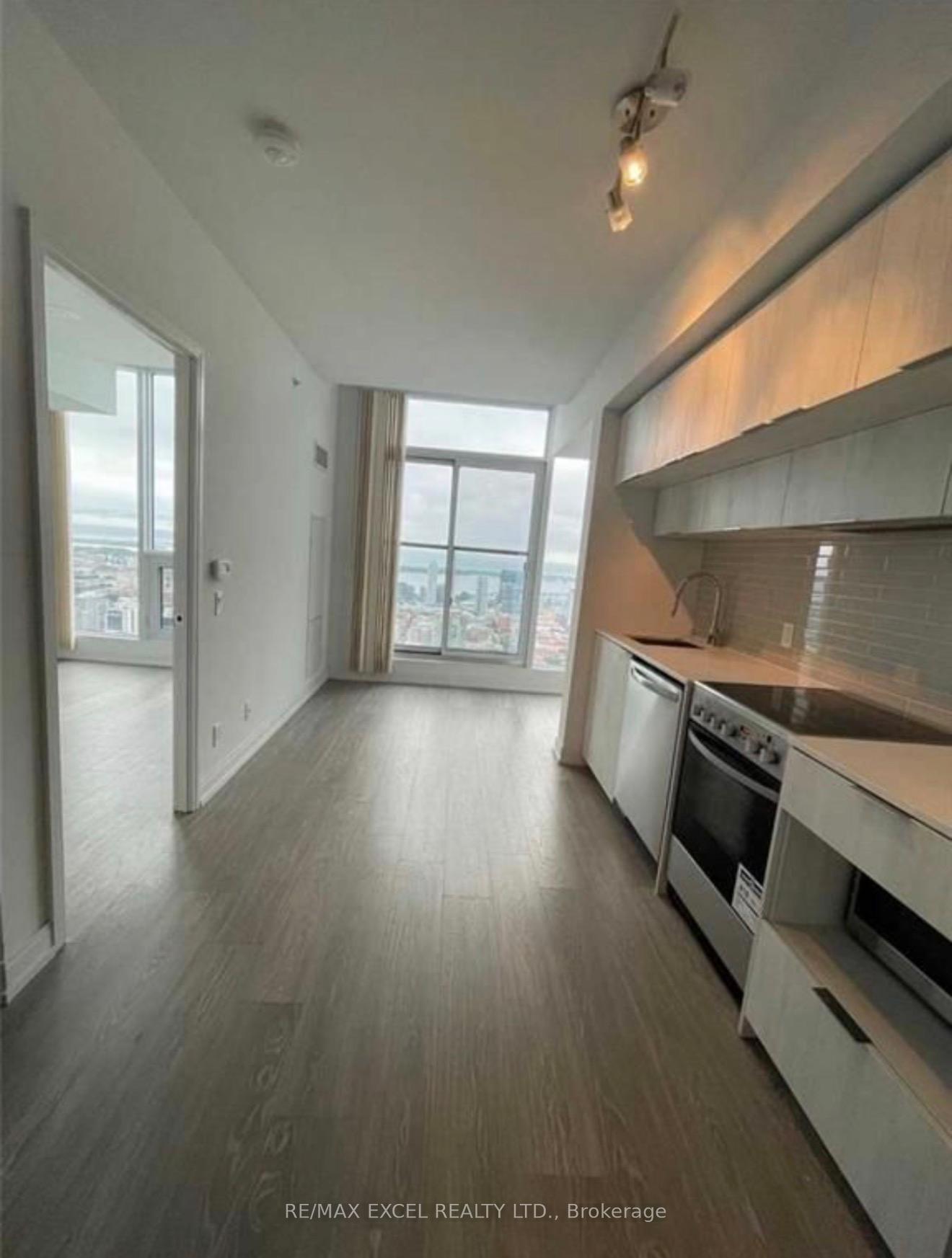 181-dundas-street-e-toronto-ontario-c12756014