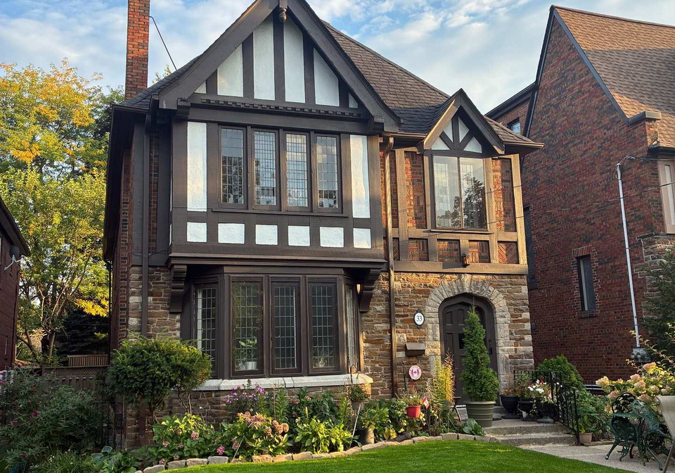 33-whitehall-road-toronto-ontario-c12756114