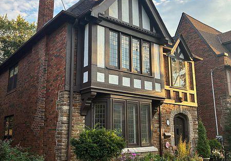 33-whitehall-road-toronto-ontario-c12756114