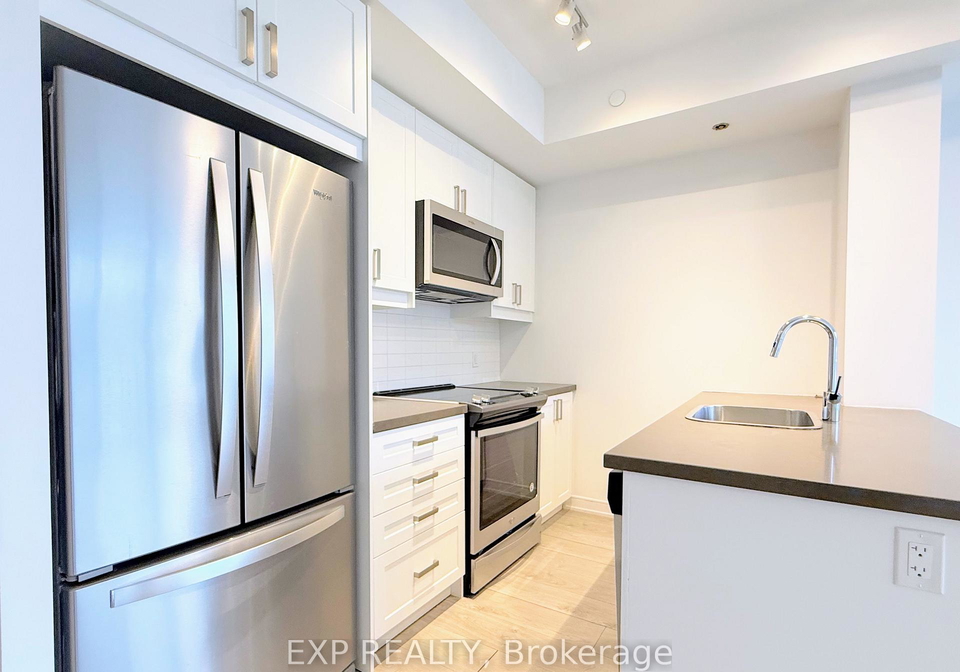 50-wellesley-street-e-toronto-ontario-c12756280